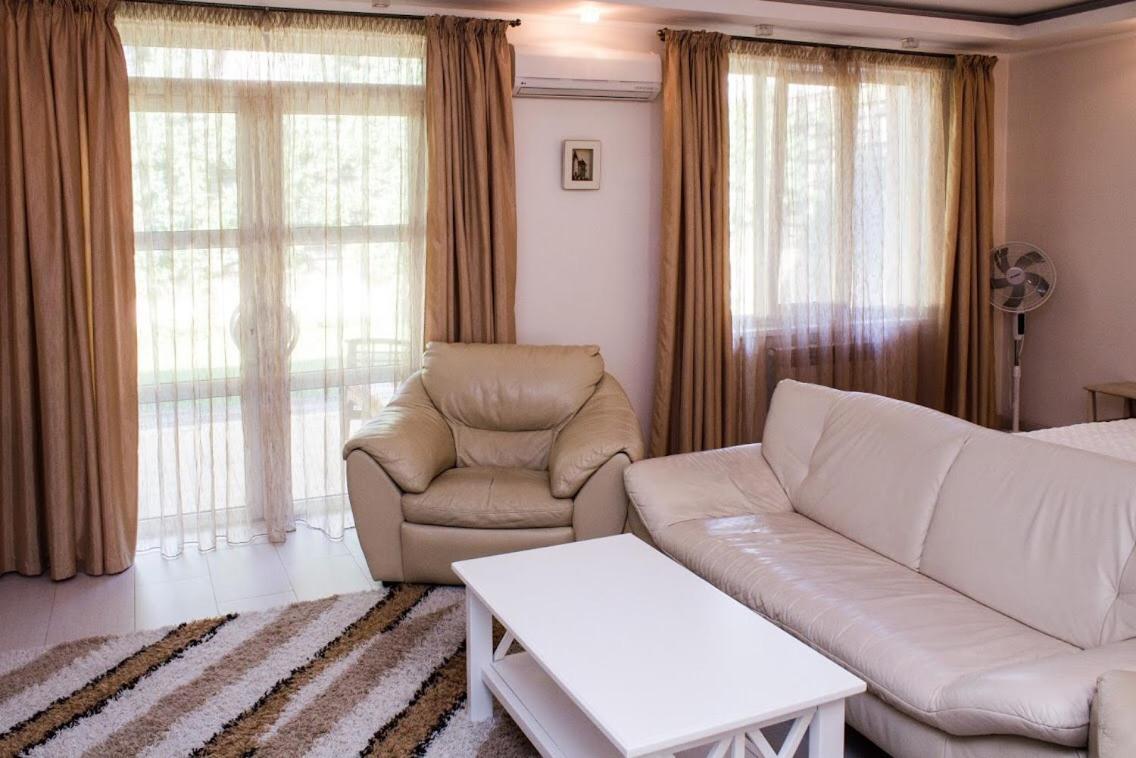 Abc Apartments Business Class Kiev Exteriör bild