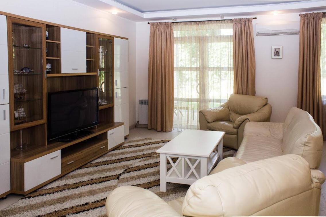 Abc Apartments Business Class Kiev Exteriör bild